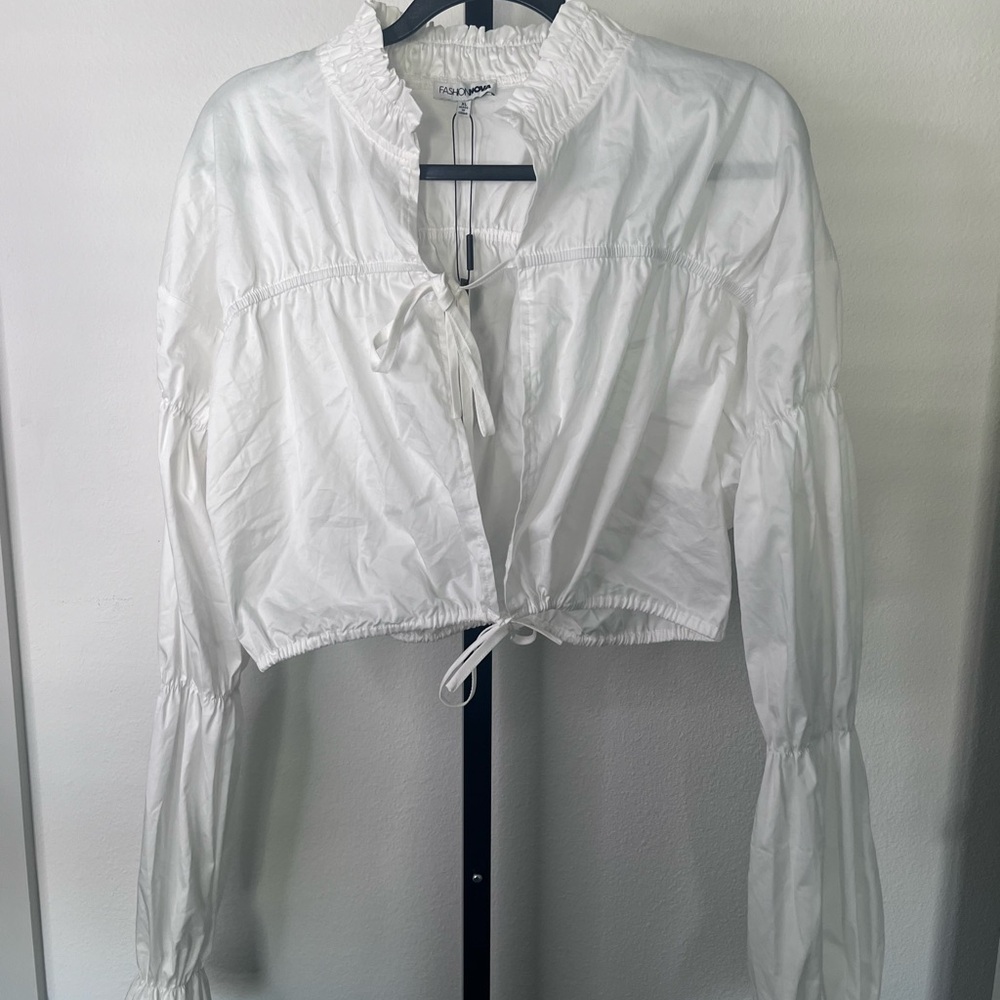 Fashion Nova White Crop Top - Picture 3 of 5